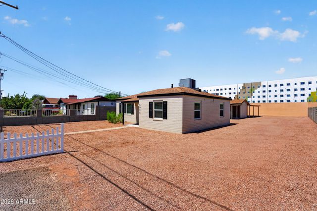 5038 N 18TH Avenue, Phoenix, AZ 85015
