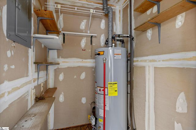 31 Somersett Drive, Spartanburg, SC 29301