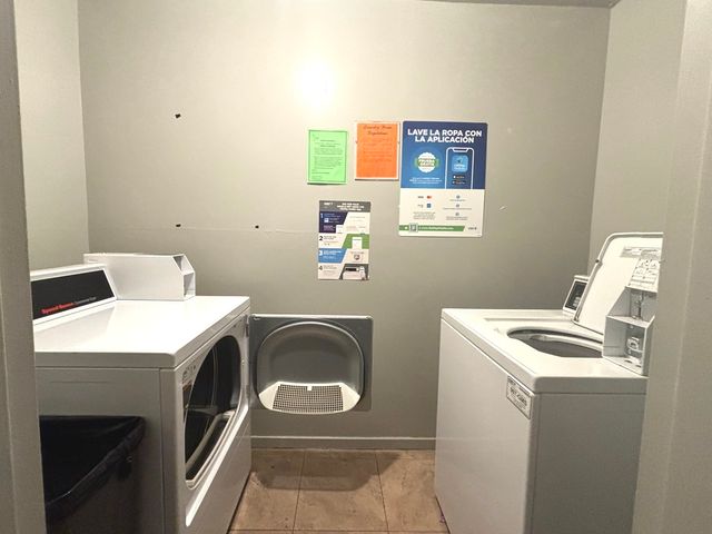 112 Mullingar Court 3C, Schaumburg, IL 60193