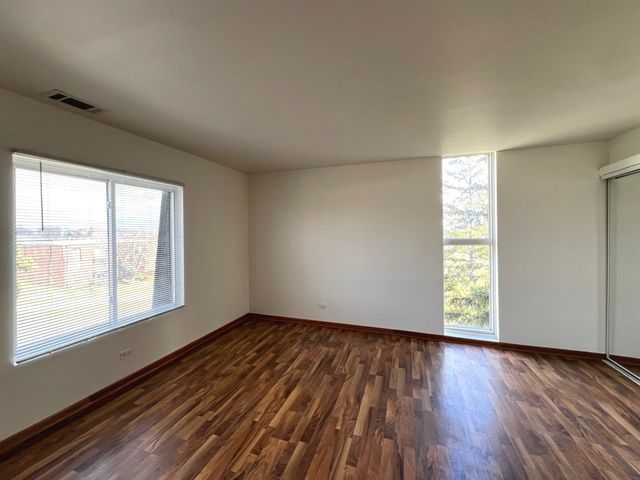 112 Mullingar Court 3C, Schaumburg, IL 60193