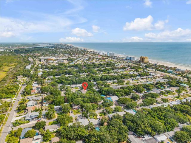 807 E 10TH AVENUE, New Smyrna Beach, FL 32169