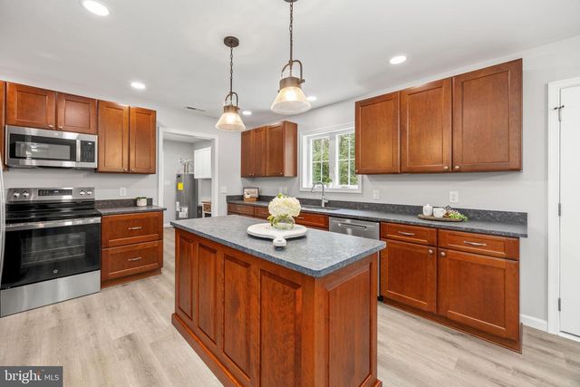 38001 SAINT GEORGE RD, Delmar, DE 19940