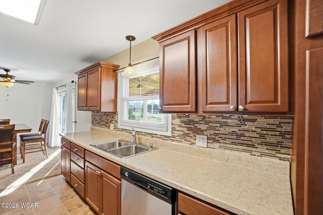 3829 Meadowview Drive, Lima, OH 45805