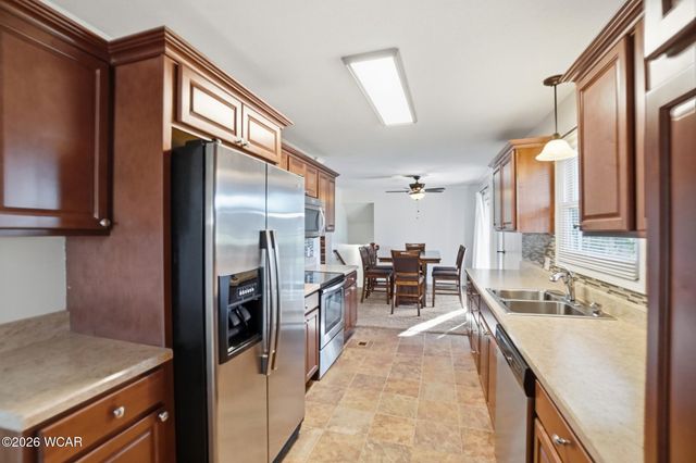 3829 Meadowview Drive, Lima, OH 45805