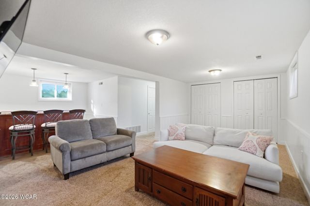 3829 Meadowview Drive, Lima, OH 45805