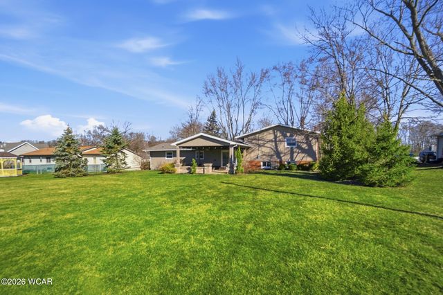 3829 Meadowview Drive, Lima, OH 45805