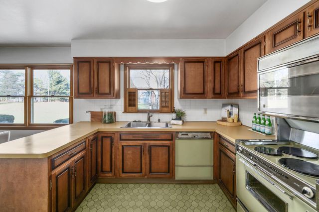 5250 Indian Hill Road, Dublin, OH 43017