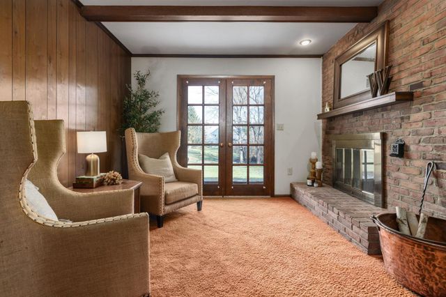 5250 Indian Hill Road, Dublin, OH 43017