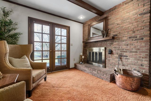 5250 Indian Hill Road, Dublin, OH 43017