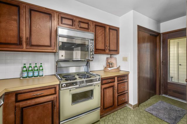 5250 Indian Hill Road, Dublin, OH 43017