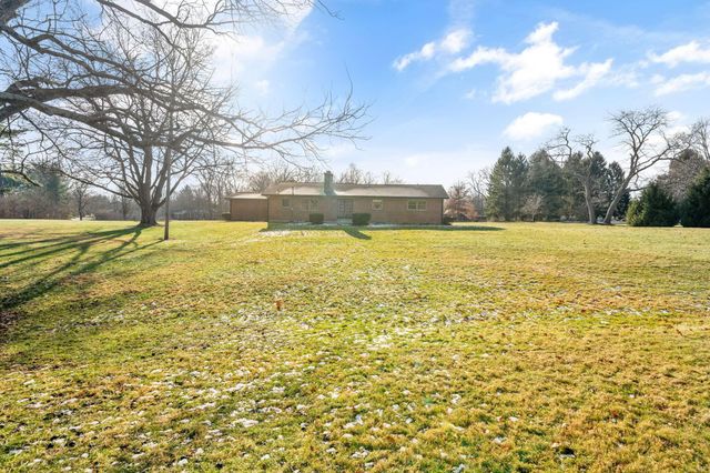 5250 Indian Hill Road, Dublin, OH 43017