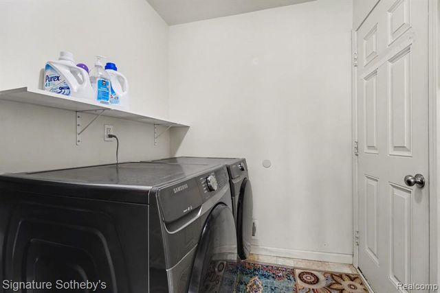 50419 Corey Avenue, Chesterfield, MI 48051