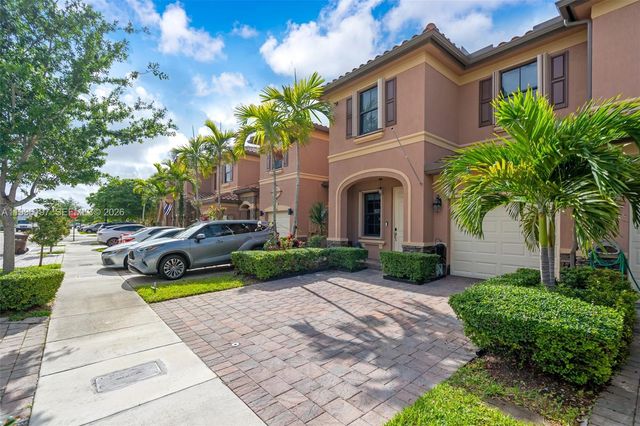 3446 W 90th St, Hialeah, FL 33018