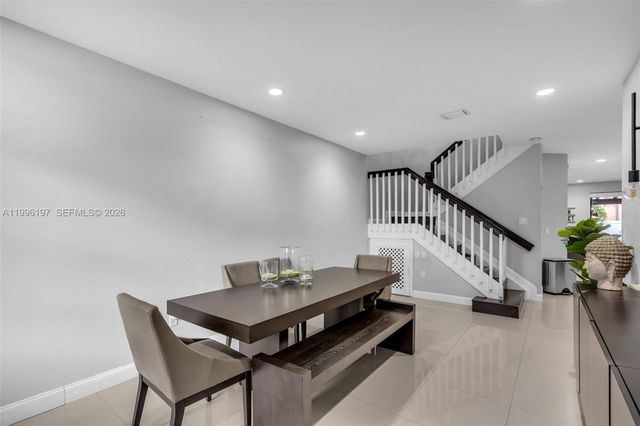 3446 W 90th St, Hialeah, FL 33018