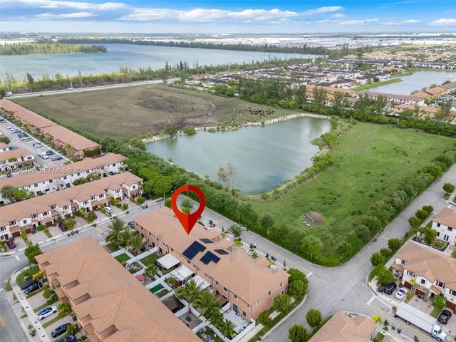 3446 W 90th St, Hialeah, FL 33018