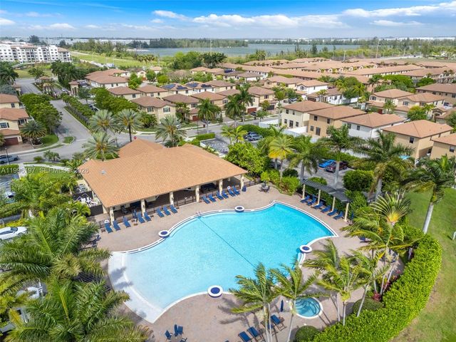 3446 W 90th St, Hialeah, FL 33018