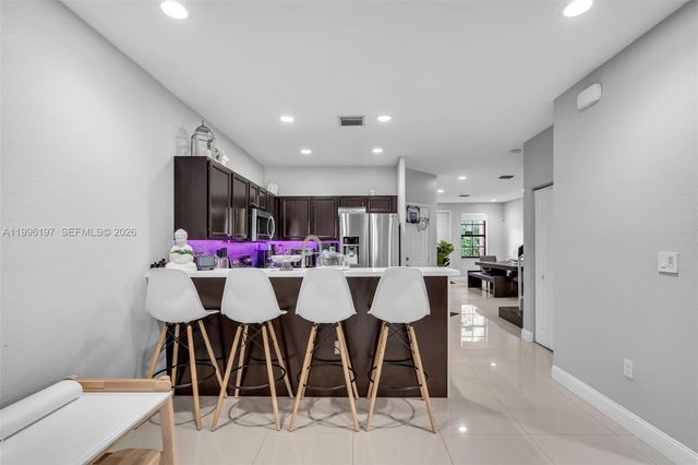 3446 W 90th St, Hialeah, FL 33018