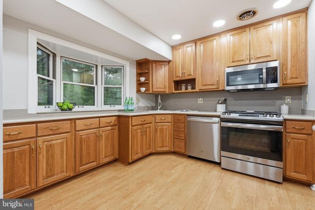 705 WILSON AVE, Rockville, MD 20850