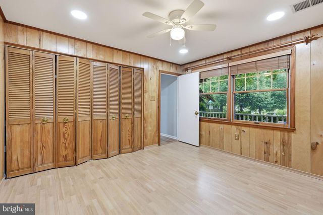 705 WILSON AVE, Rockville, MD 20850