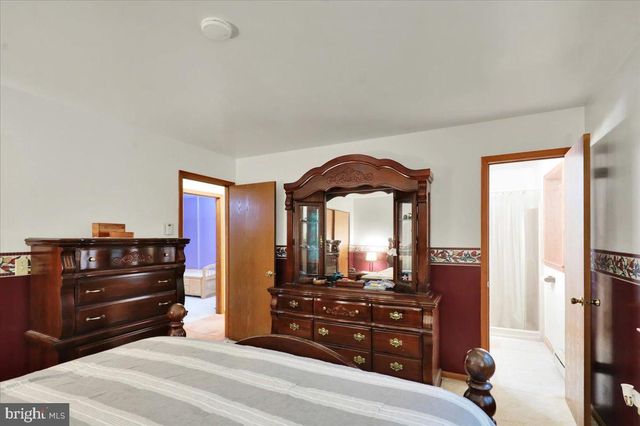 129 BEECHWOOD DR, Birdsboro, PA 19508