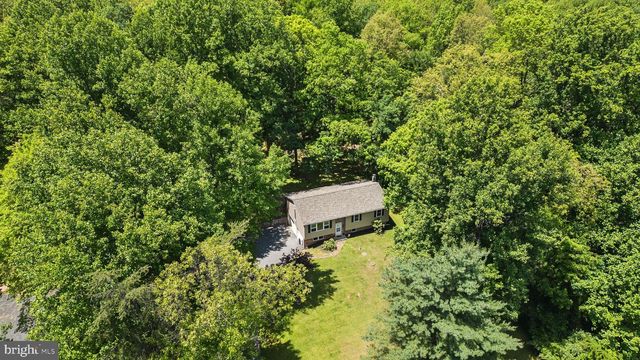129 BEECHWOOD DR, Birdsboro, PA 19508