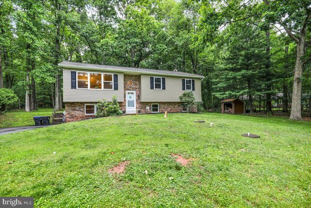 129 BEECHWOOD DR, Birdsboro, PA 19508