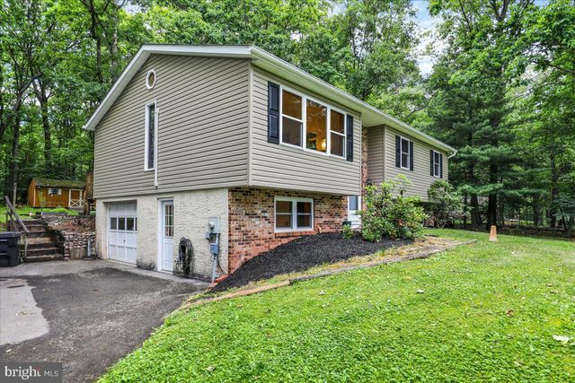 129 BEECHWOOD DR, Birdsboro, PA 19508