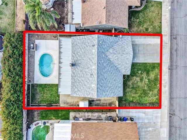 27989 Pacific, Highland, CA 92346