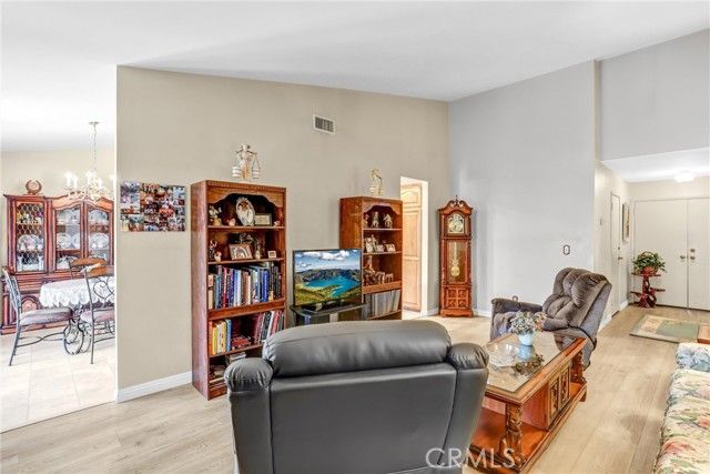 27989 Pacific, Highland, CA 92346