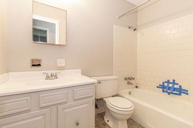 212 Farmhill Drive, Summerville, SC 29483