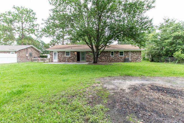 212 Farmhill Drive, Summerville, SC 29483