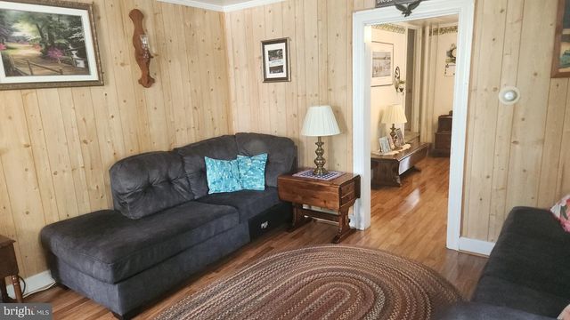 148 N CANNON AVE, Hagerstown, MD 21740