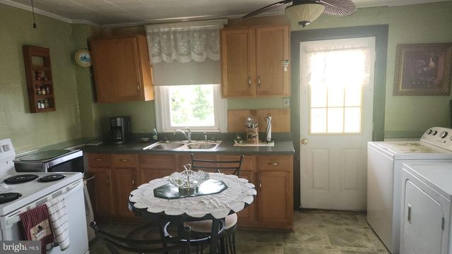 148 N CANNON AVE, Hagerstown, MD 21740