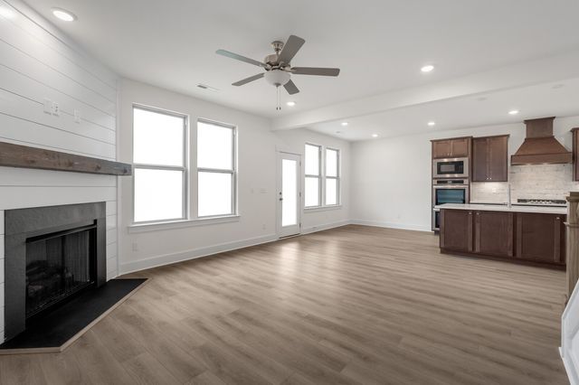 111 Rock Chimney Rd, Gallatin, TN 37066