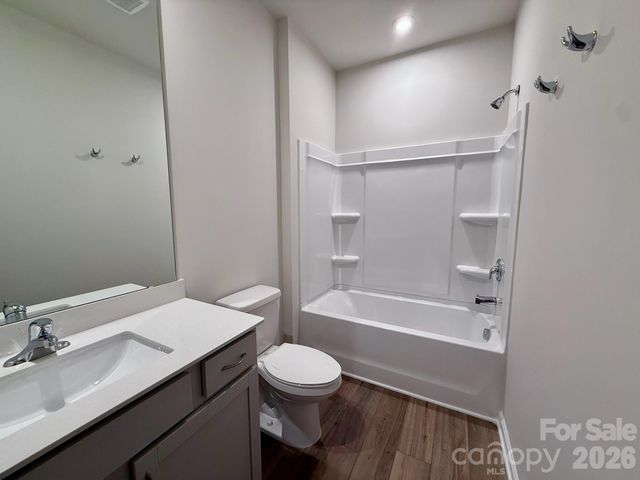 2648 Selbourne Drive, Gastonia, NC 28052