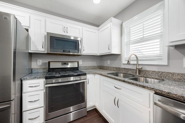 3124 Slade Dr., Conway, SC 29526