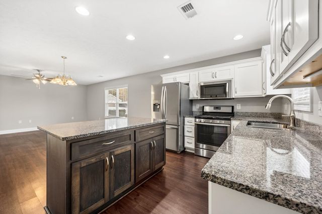 3124 Slade Dr., Conway, SC 29526