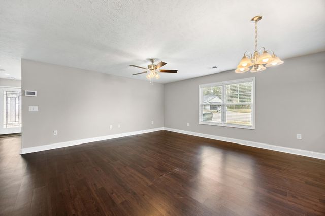 3124 Slade Dr., Conway, SC 29526