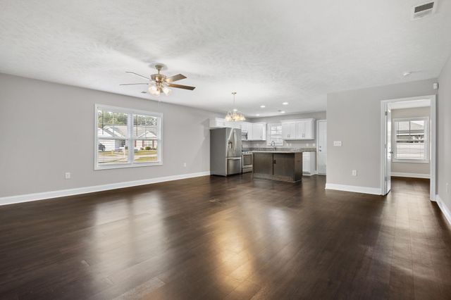 3124 Slade Dr., Conway, SC 29526