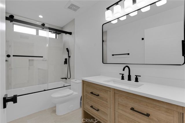 5922 Julian Lane, Tarzana, CA 91356