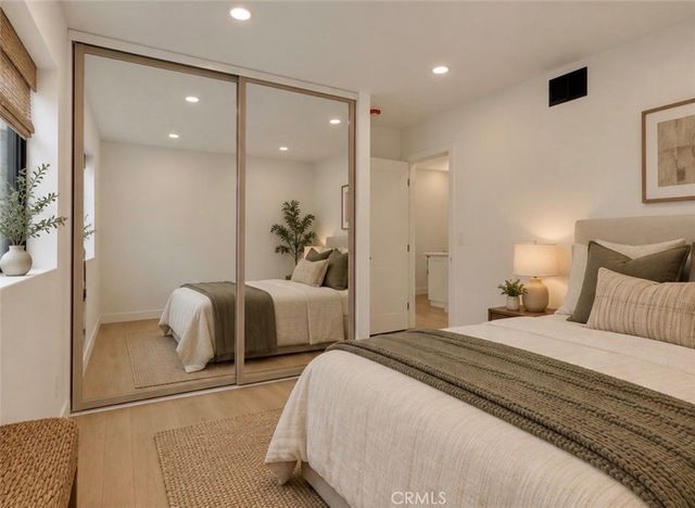 5922 Julian Lane, Tarzana, CA 91356