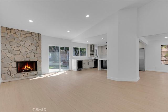 5922 Julian Lane, Tarzana, CA 91356