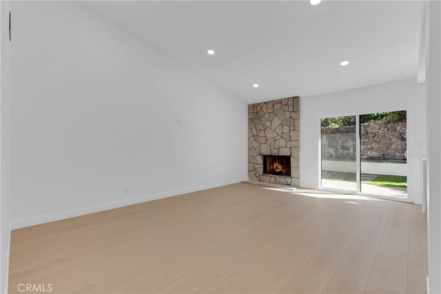5922 Julian Lane, Tarzana, CA 91356