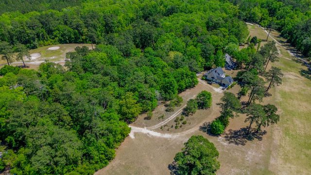 18 Dogwood Lane, Walterboro, SC 29488