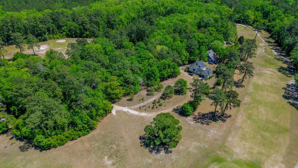 18 Dogwood Lane, Walterboro, SC 29488