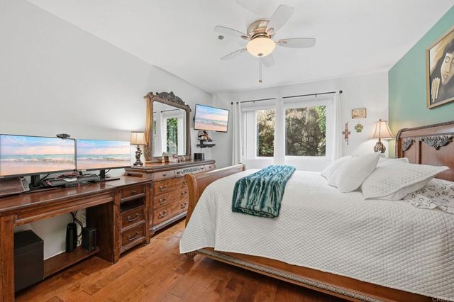 3513 Caminito Sierra 101, Carlsbad, CA 92009