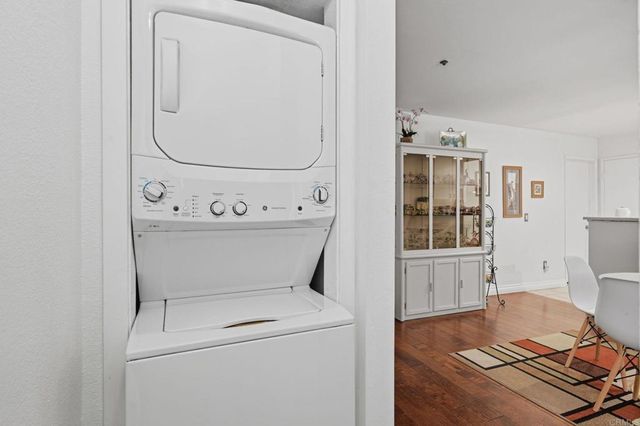 3513 Caminito Sierra 101, Carlsbad, CA 92009