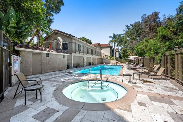 3513 Caminito Sierra 101, Carlsbad, CA 92009