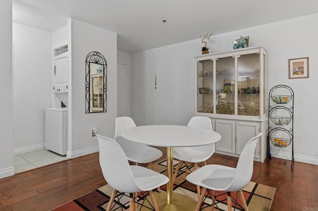 3513 Caminito Sierra 101, Carlsbad, CA 92009