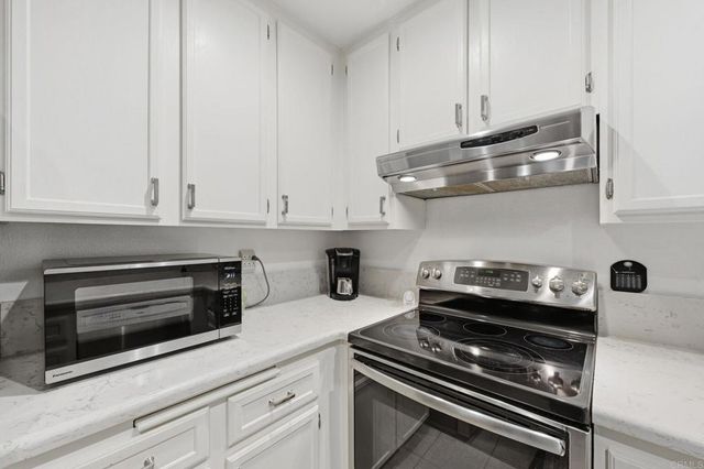 3513 Caminito Sierra 101, Carlsbad, CA 92009